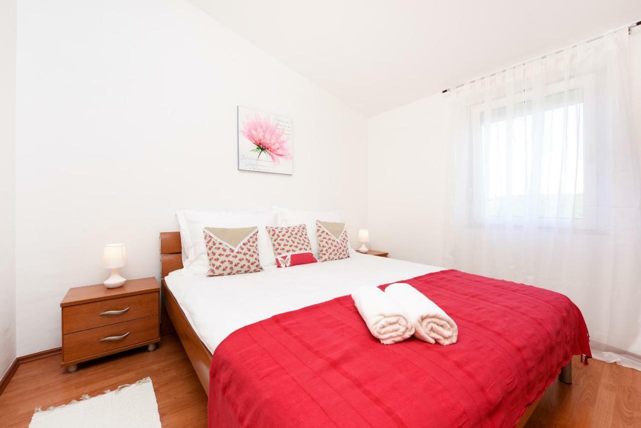 Apartment Lola Maria 자다르 외부 사진